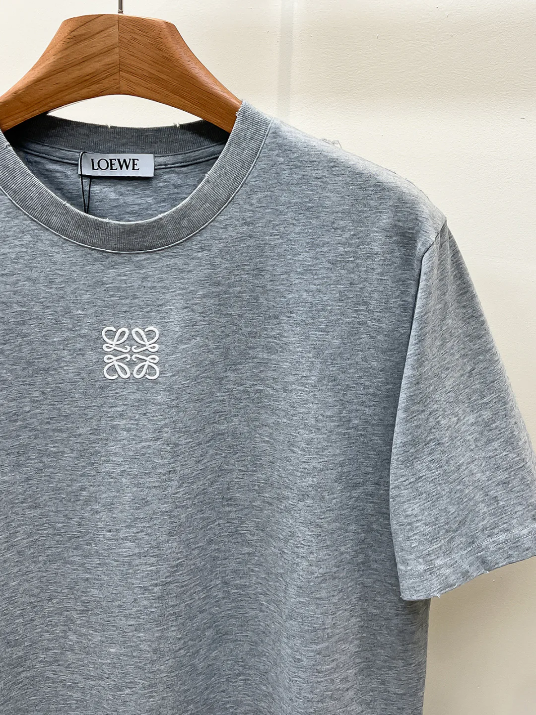 Men's T-Shirts LOEWE 18499401