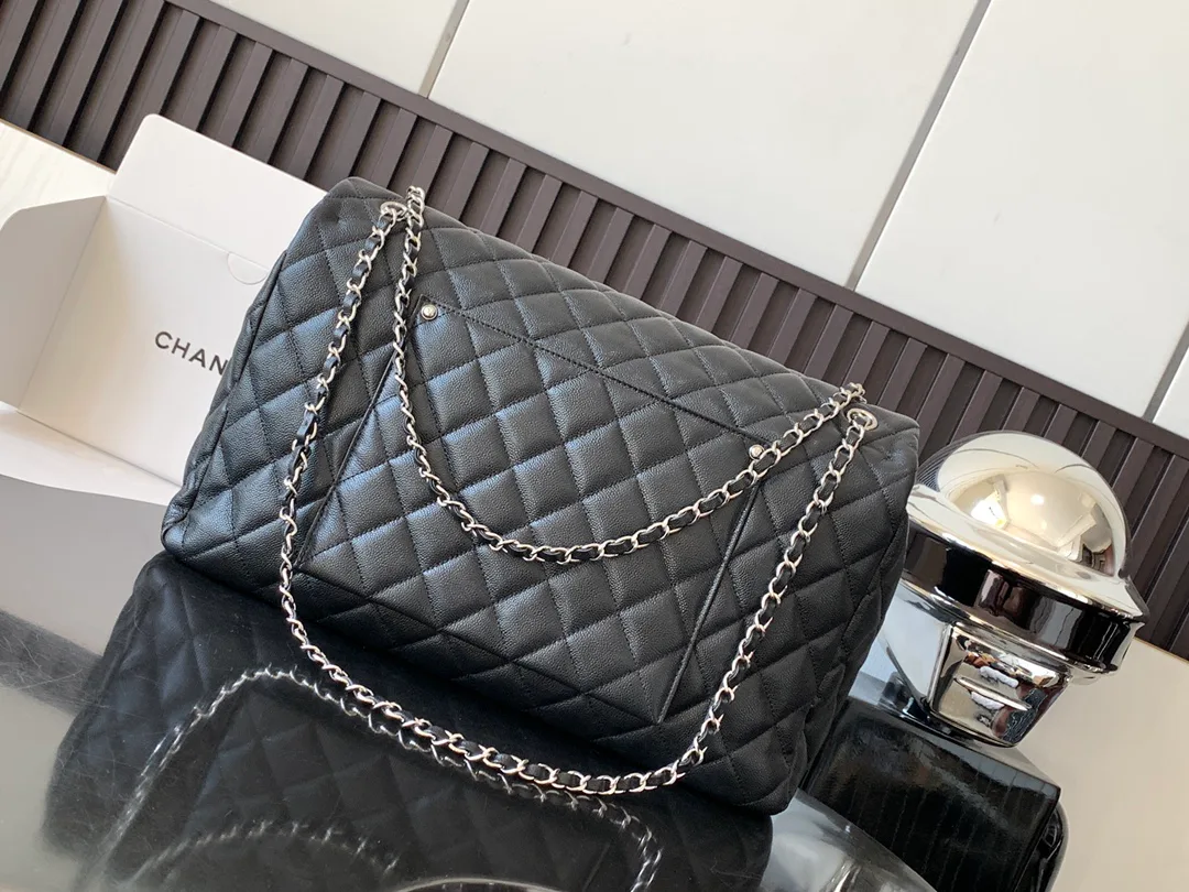 Women's Classic Handbags CHANEL 17949105