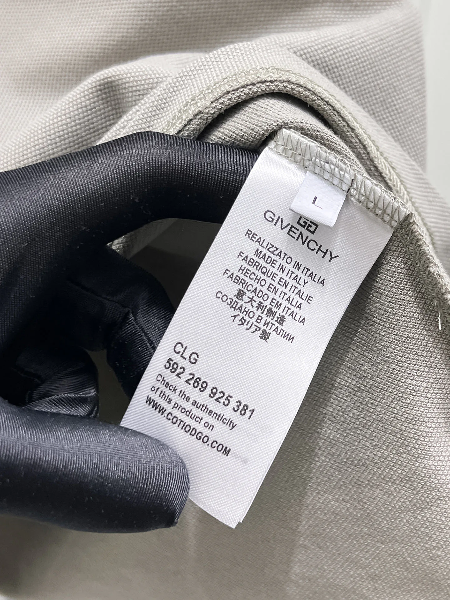 Men's Shirts GIVENCHY 17049661