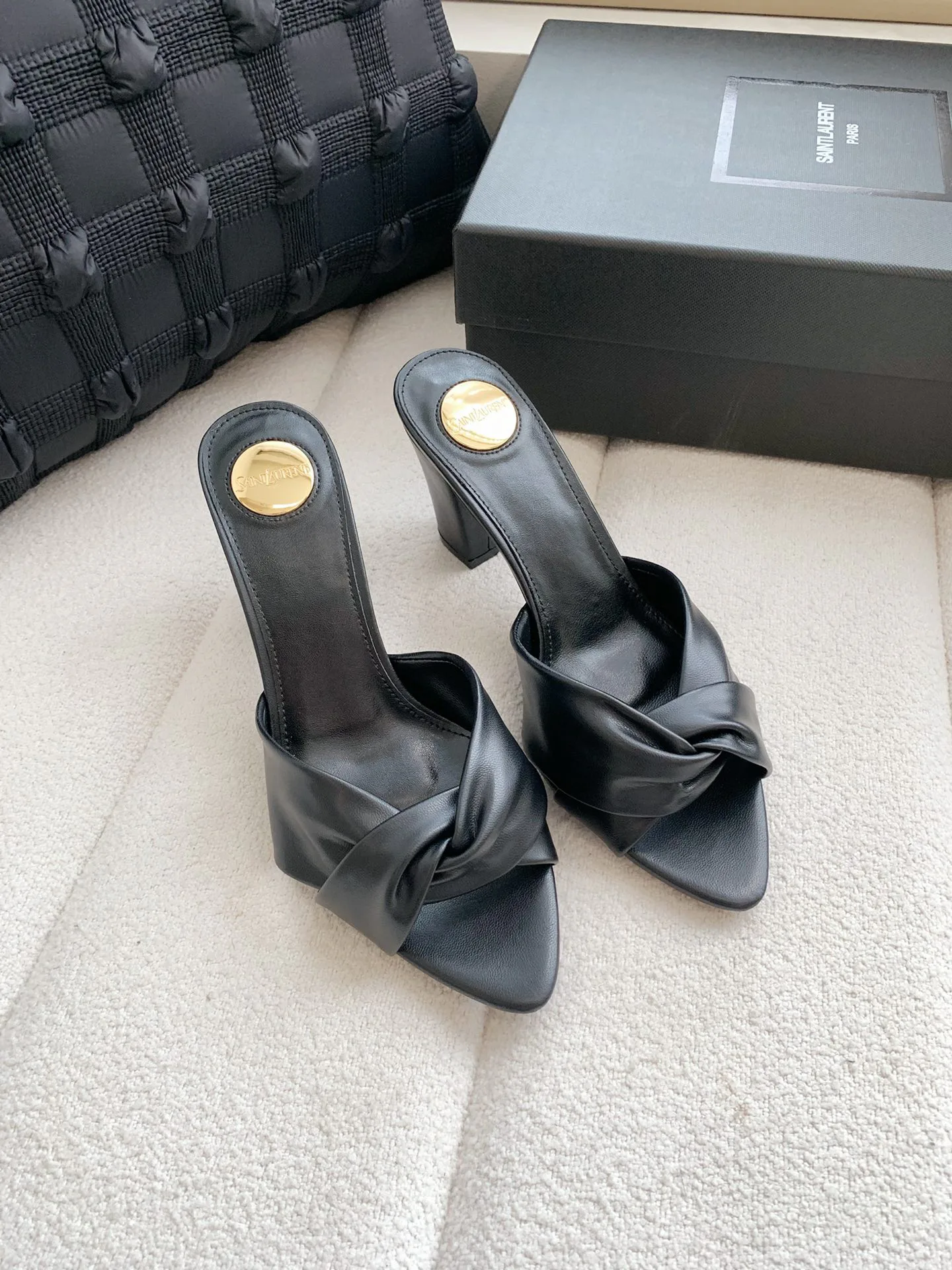 Women's Mules And Clogs SAINT LAURENT 17371747