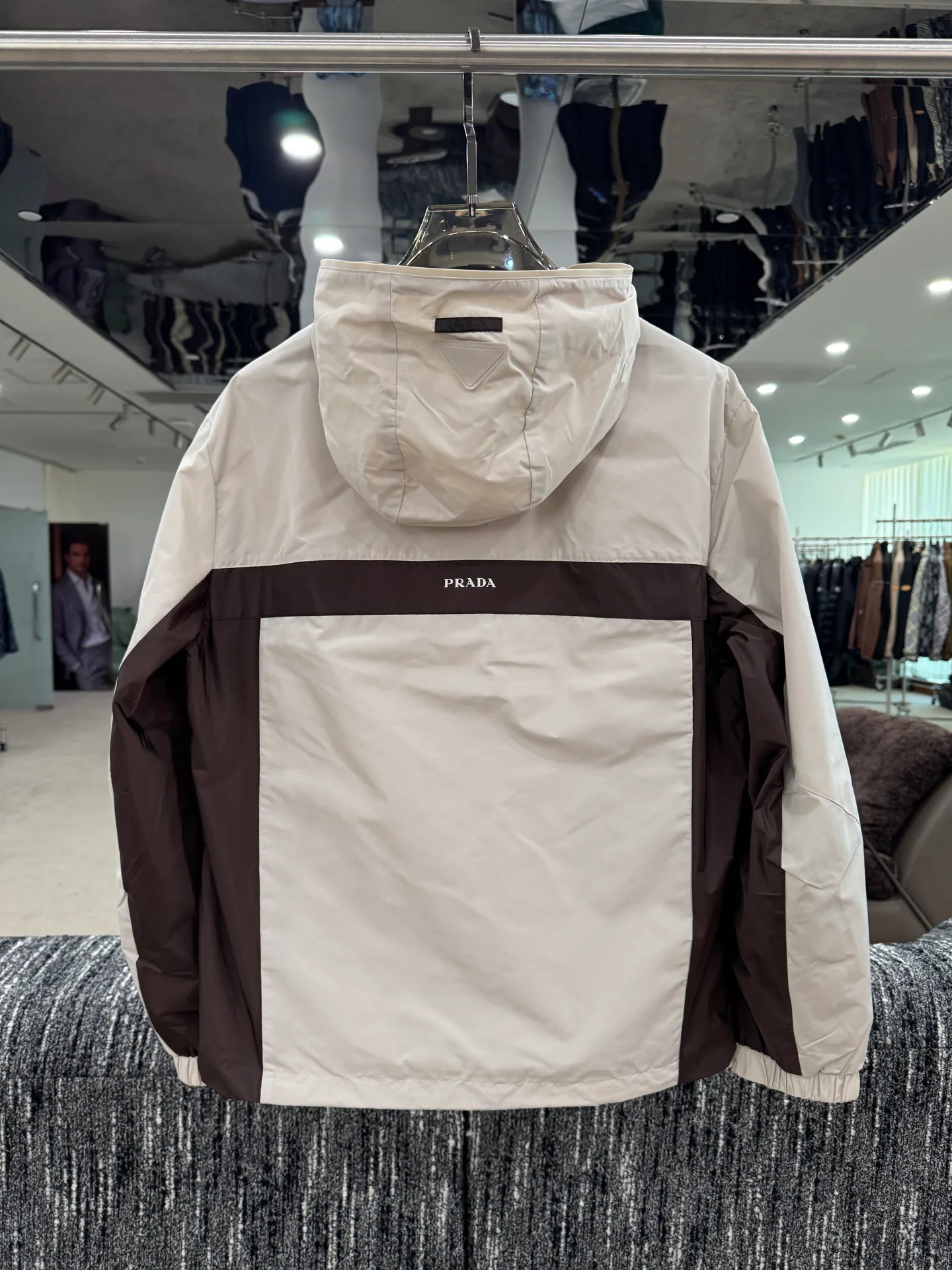 Men's Jackets And Down Jackets PRADA 18084165