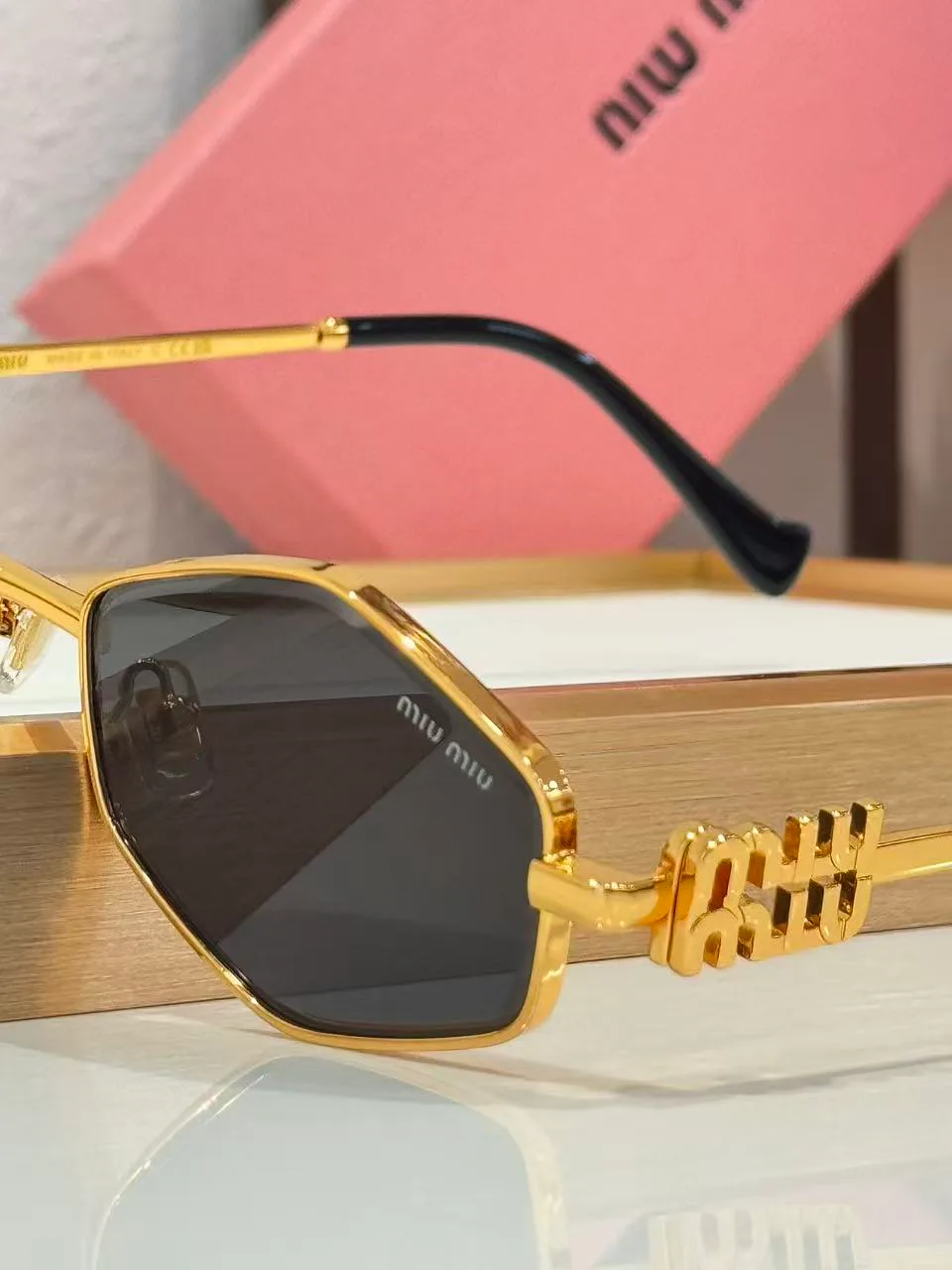 Glasses MIU MIU 18226203