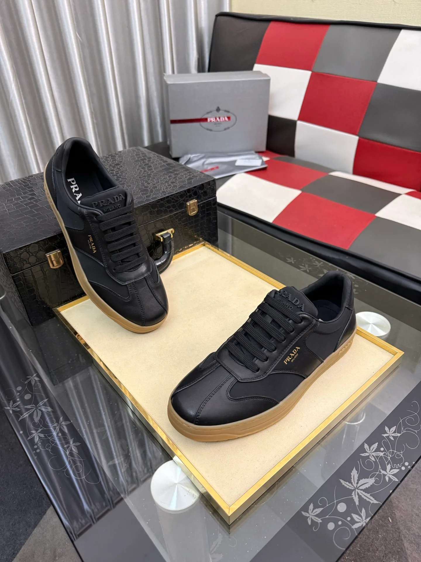 Men's Sneakers PRADA 18346800