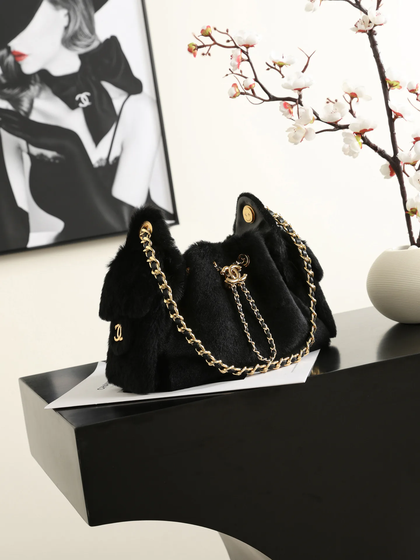 Women's Classic Handbags CHANEL 18000327