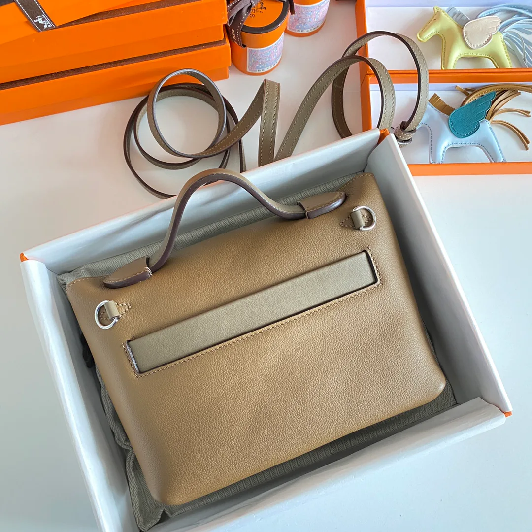 Women's Classic Handbags HERMES 18394704