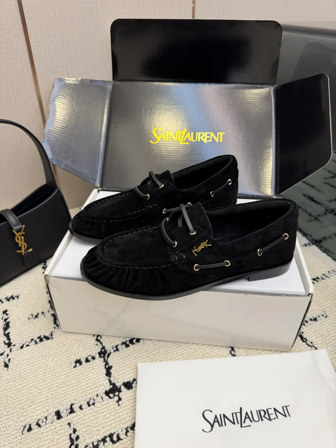 Women's Loafers And Moccasins SAINT LAURENT 18139453