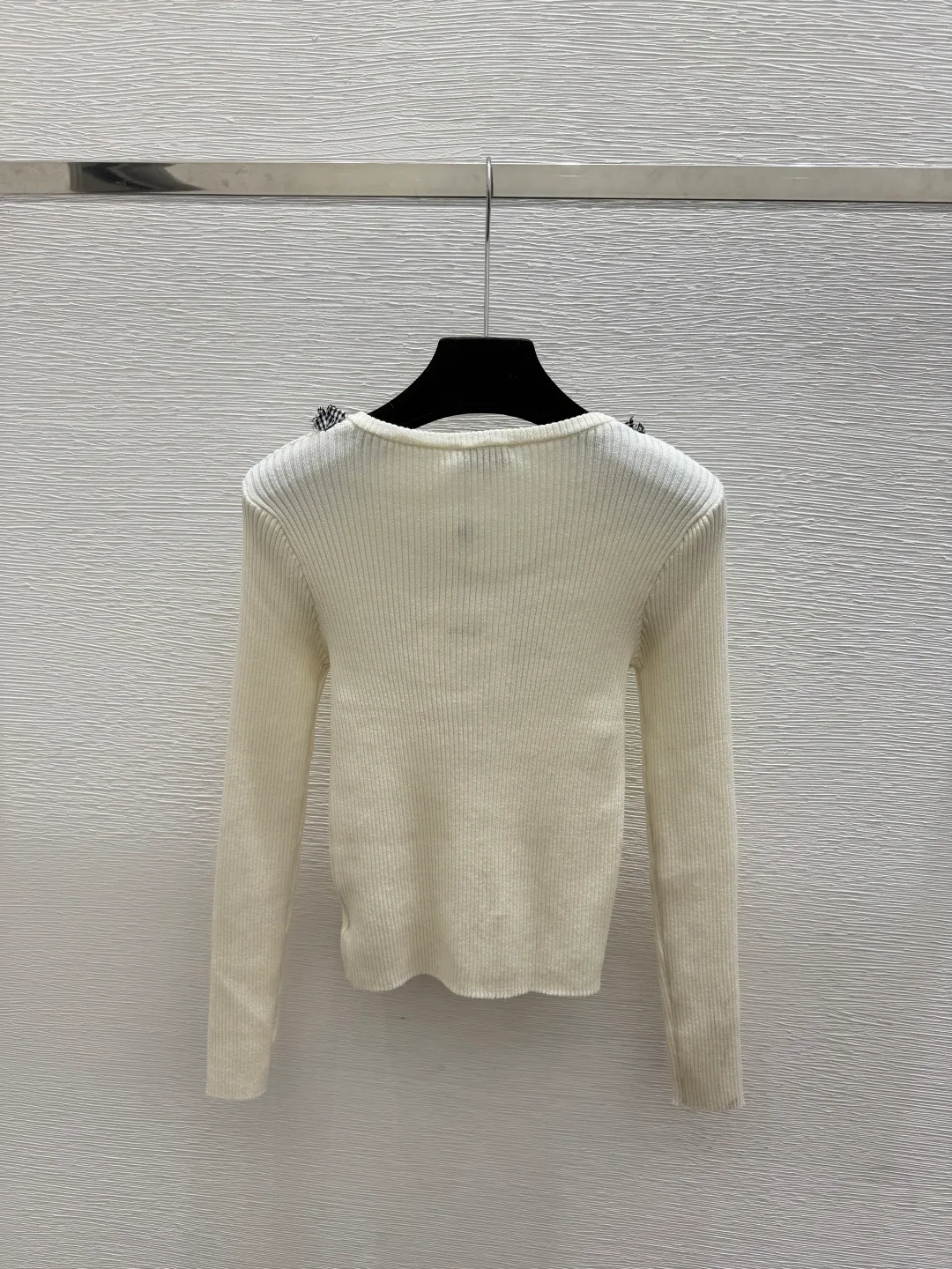 Women's Jumpers And Sweaters CHANEL 18016377