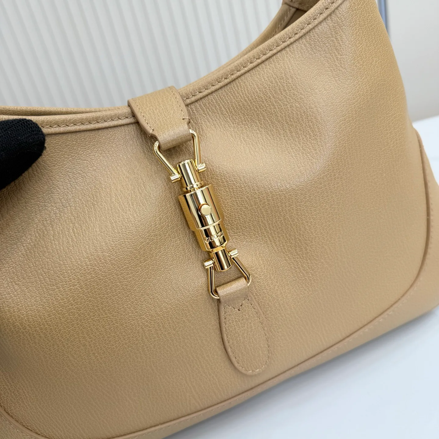 Women's Classic Handbags GUCCI 17243042