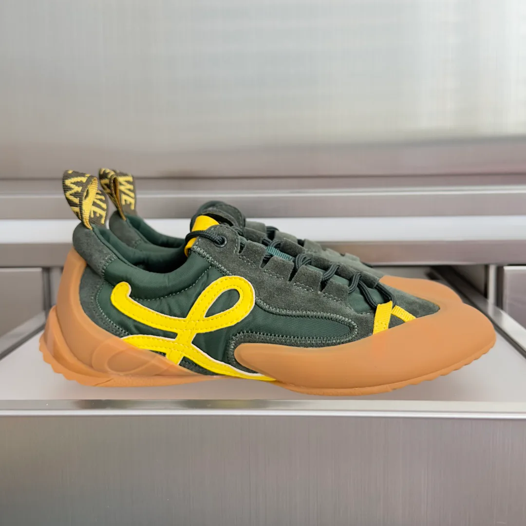 Women's Sneakers LOEWE 17869032