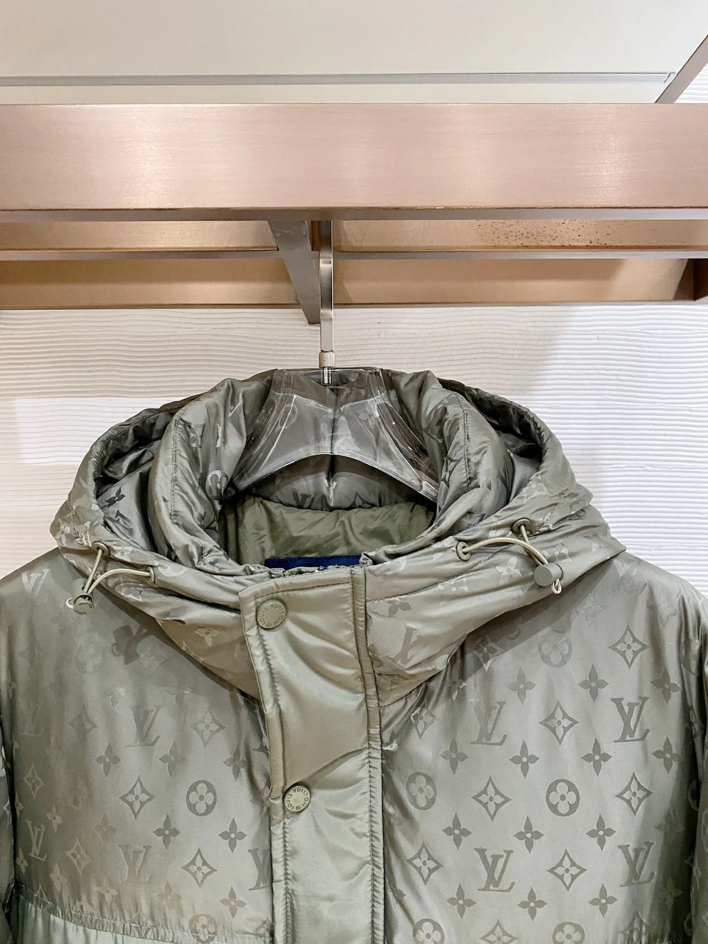 Men's Jackets And Down Jackets LOUIS VUITTON 18007587