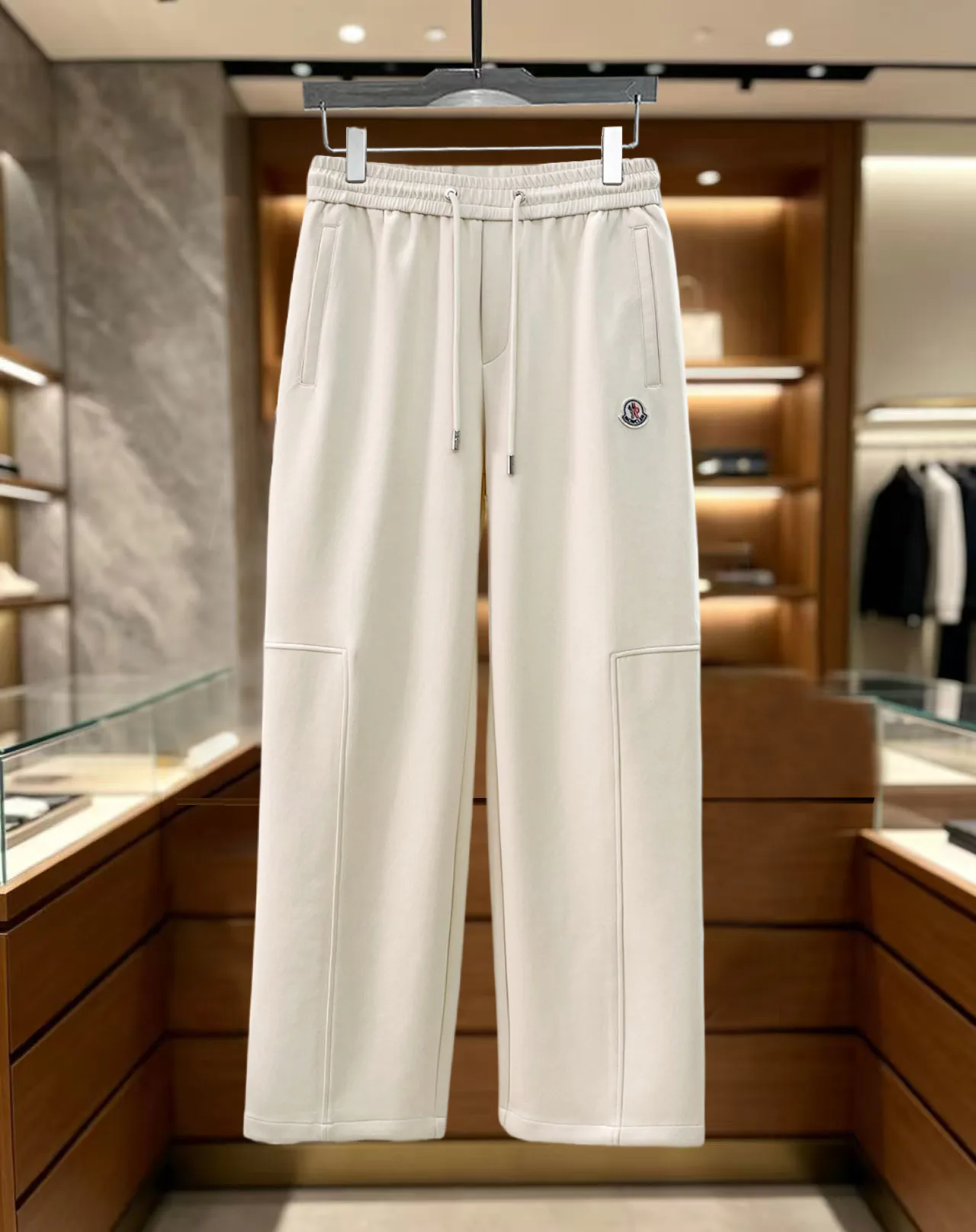 Men's Trousers MONCLER 18499617