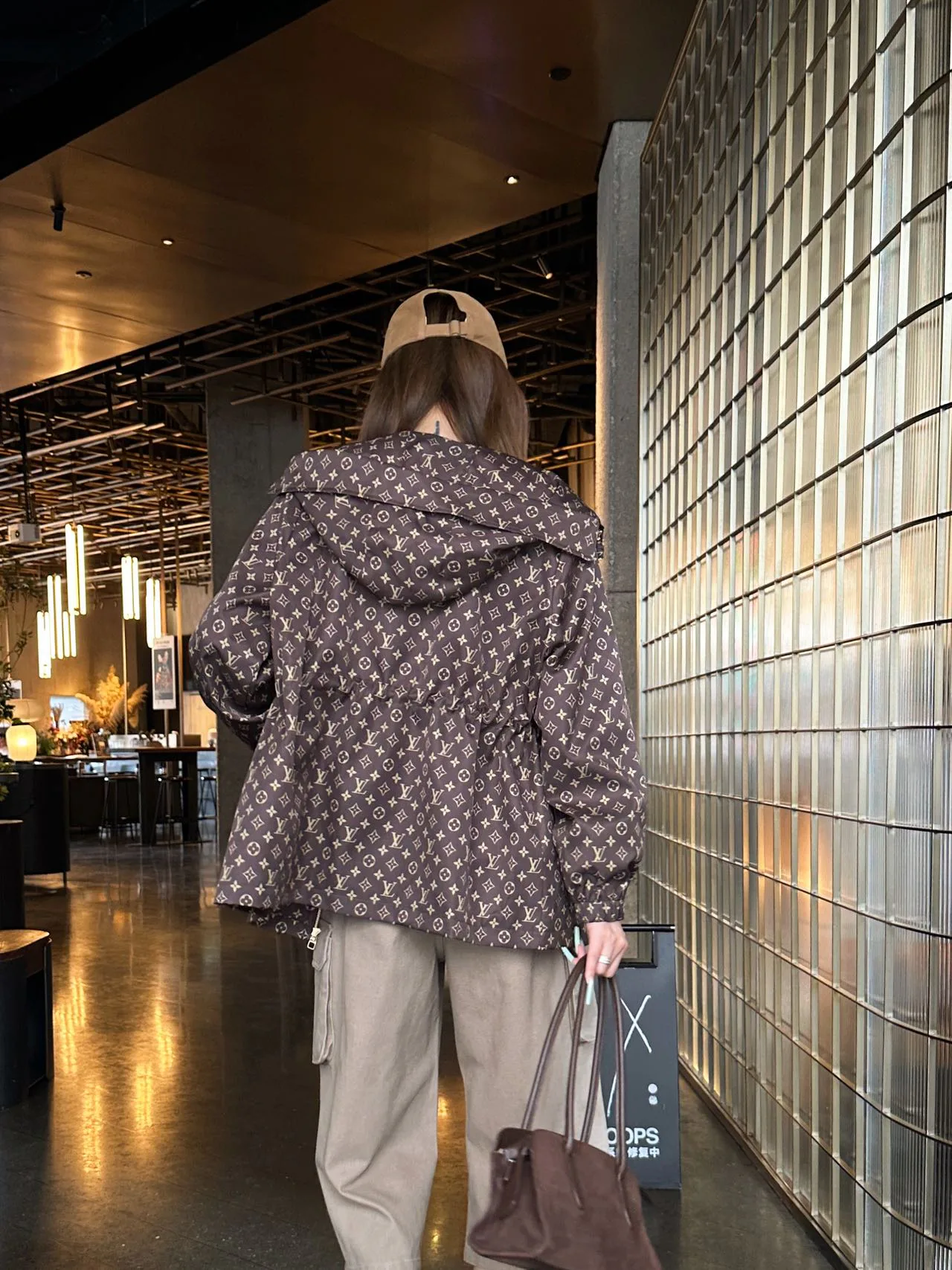Women's Jackets And Down Jackets LOUIS VUITTON 18451106