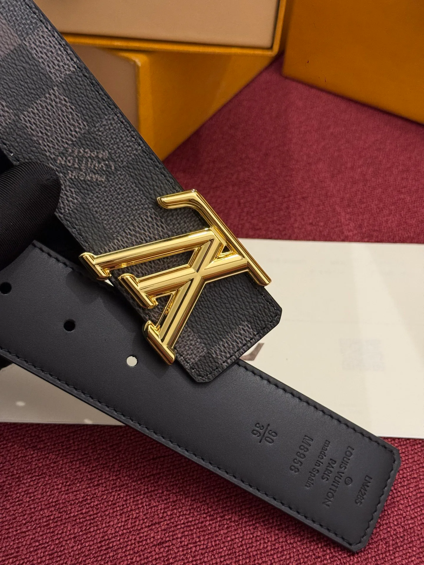 Belts LOUIS VUITTON 17623390