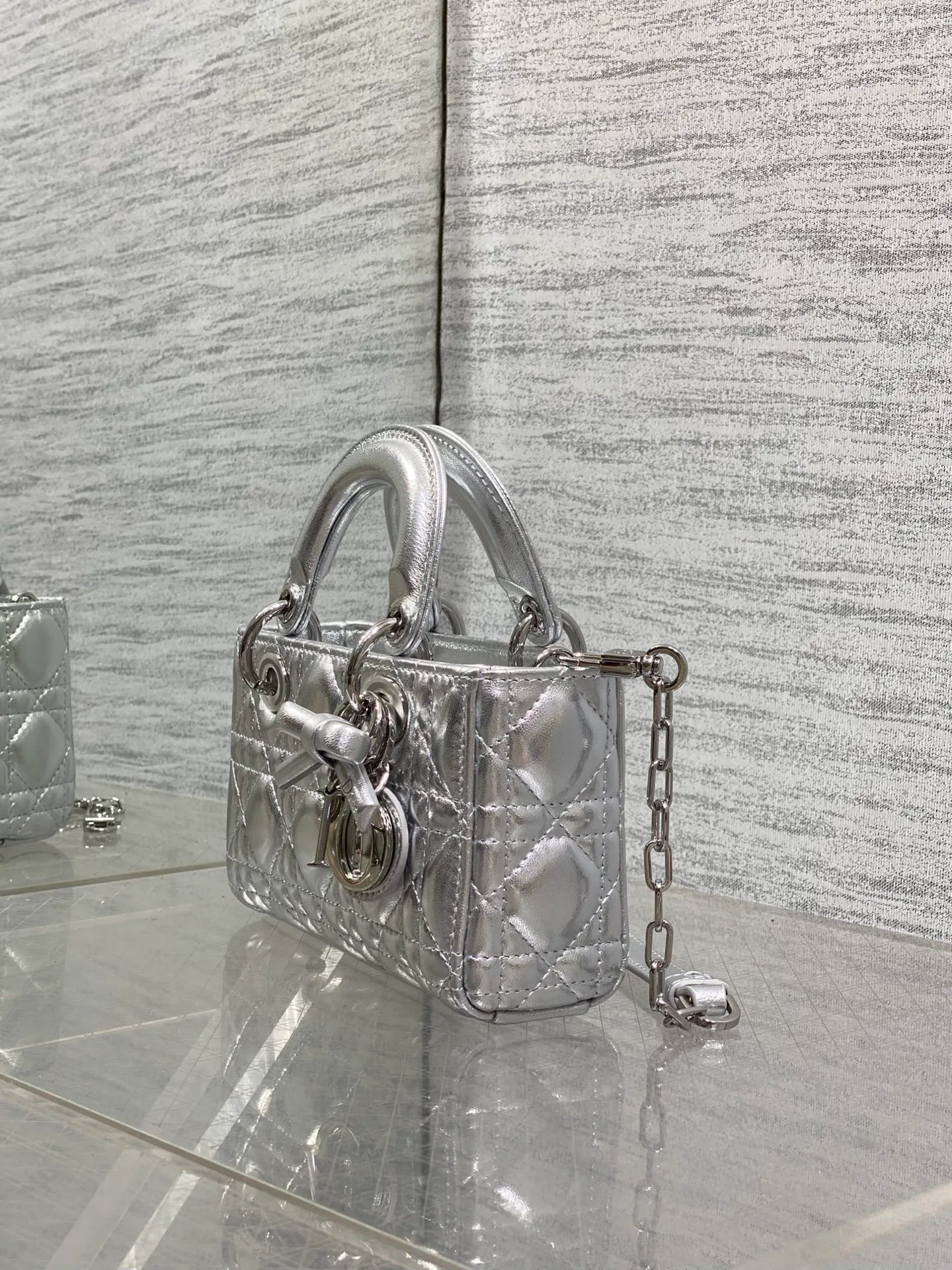 Women's Classic Handbags CHRISTIAN DIOR 17601489