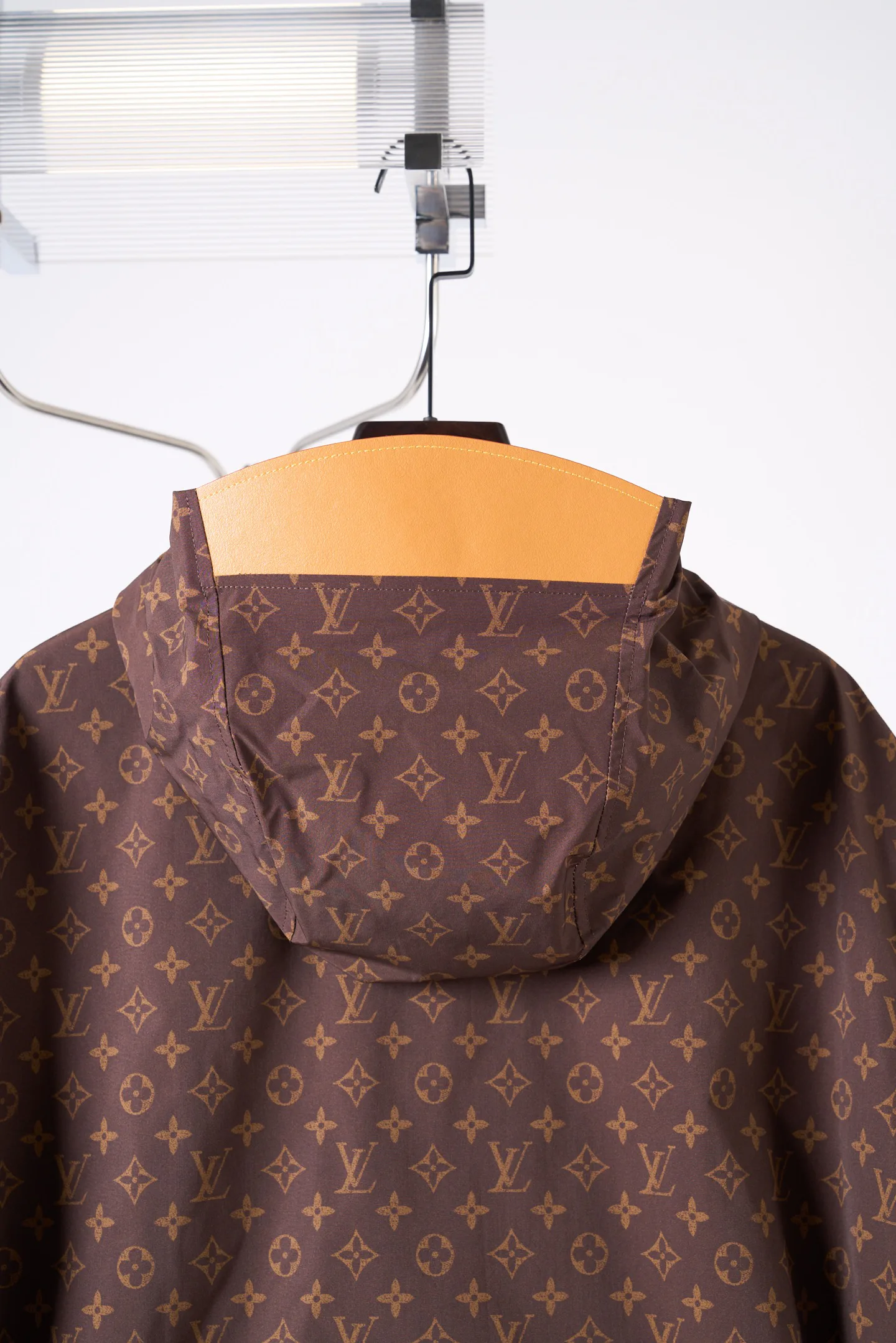 Men's Jackets And Down Jackets LOUIS VUITTON 18178928