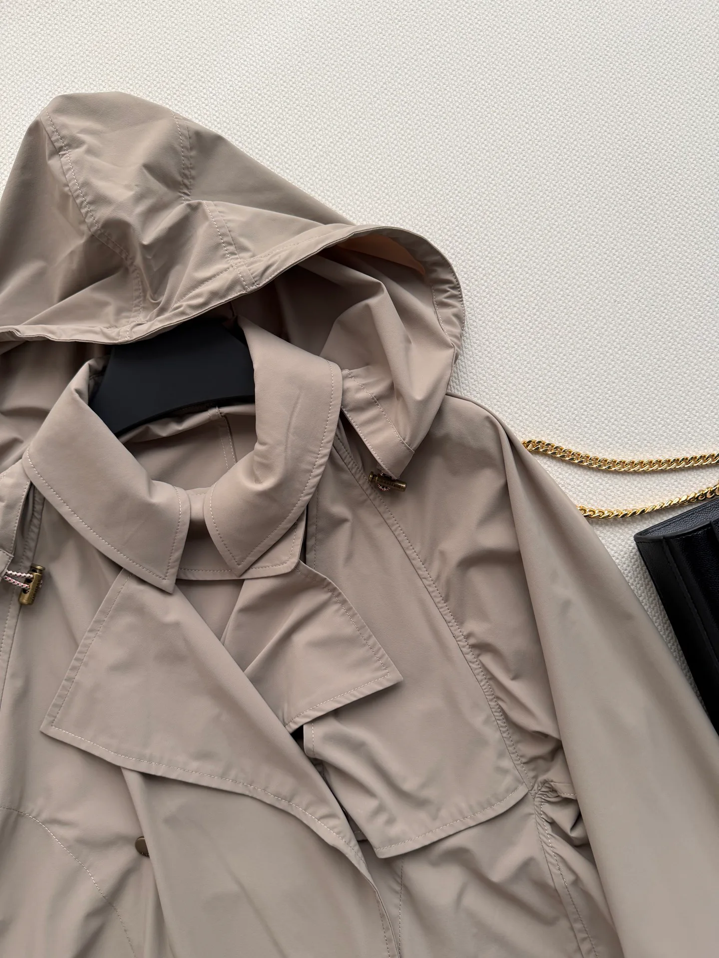 Women's Jackets And Down Jackets BURBERRY 18016190