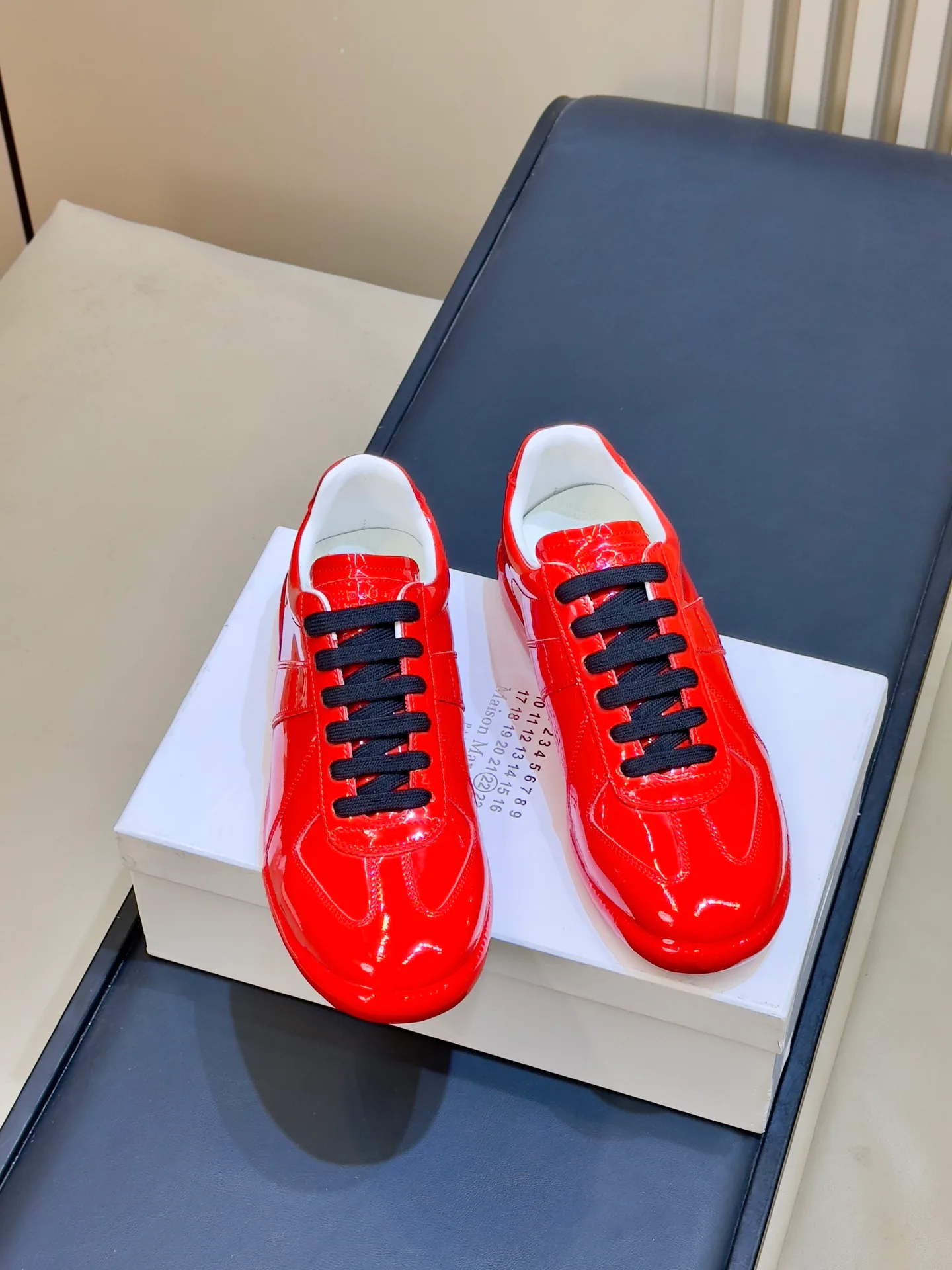 Men's Sneakers MAISON MARGIELA 18073437