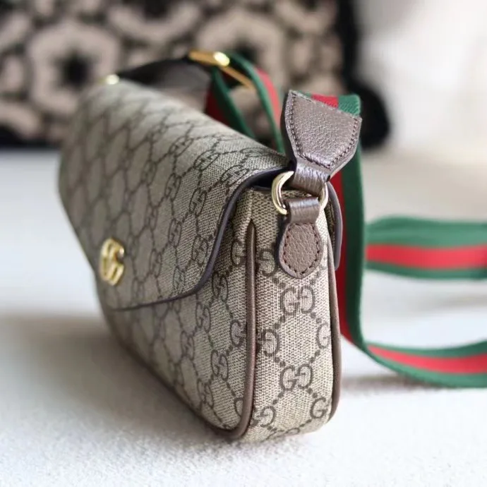 Women's Shoulder Bags GUCCI 17367017