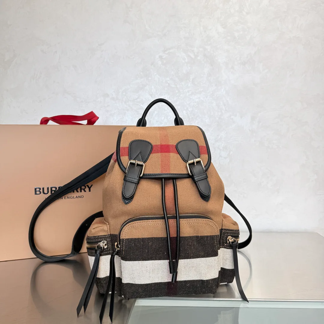 Women's Backpacks BURBERRY 17483289