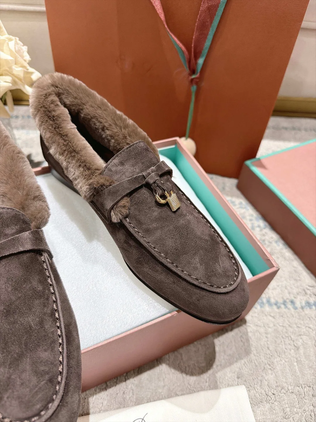 Women's Loafers And Moccasins LORO PIANA 18324660