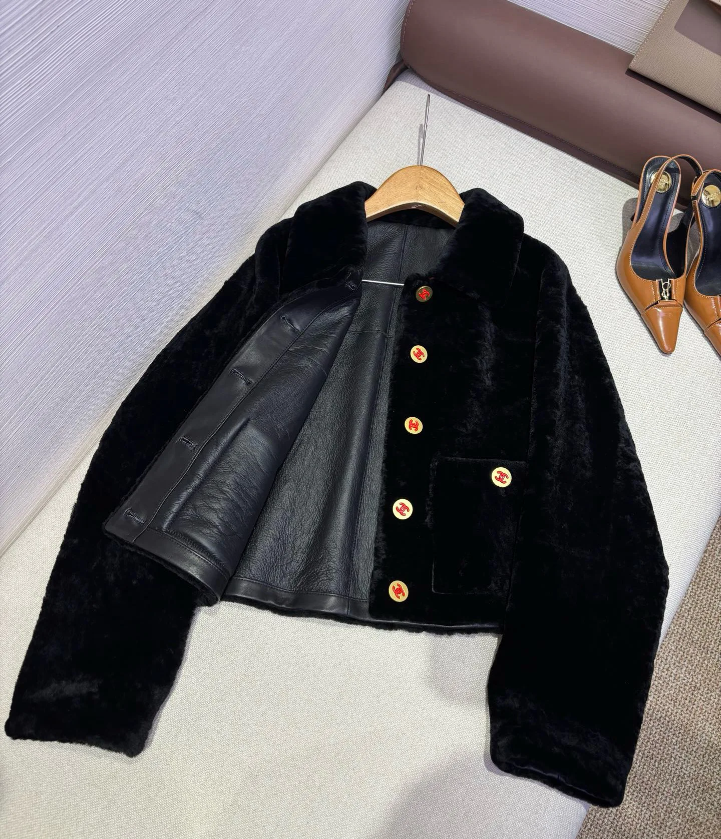 Women's Jackets And Down Jackets CHANEL 18016152