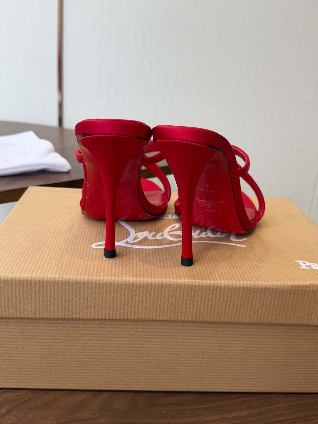 Women's Open-Toe Sandals CHRISTIAN LOUBOUTIN 18183100