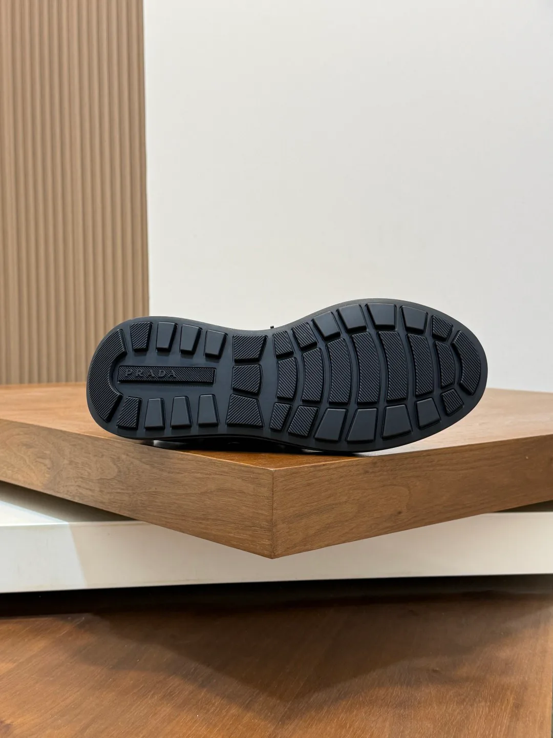 Men's Sneakers PRADA 17809326