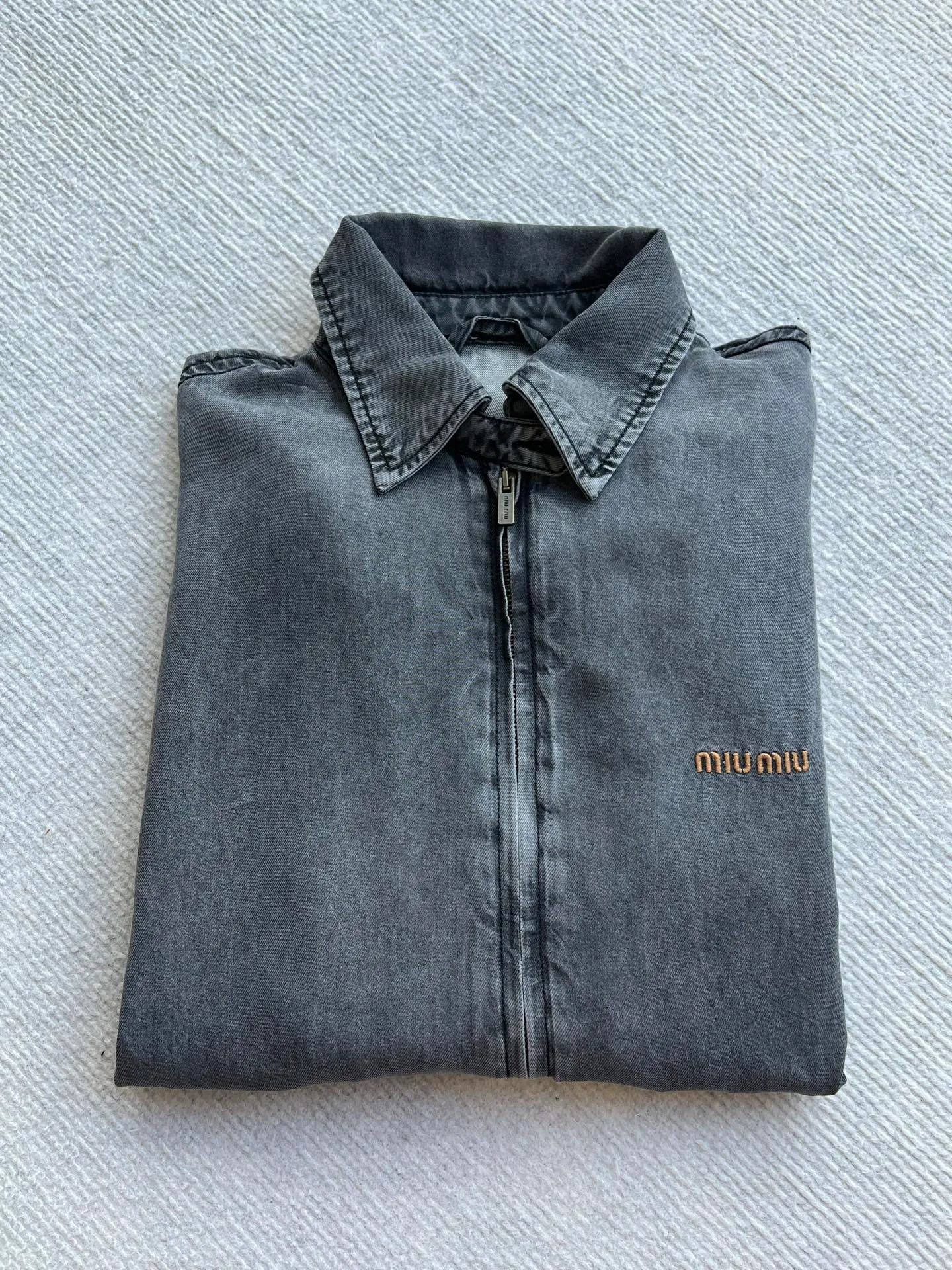 Women's Jackets And Down Jackets MIU MIU 18046823