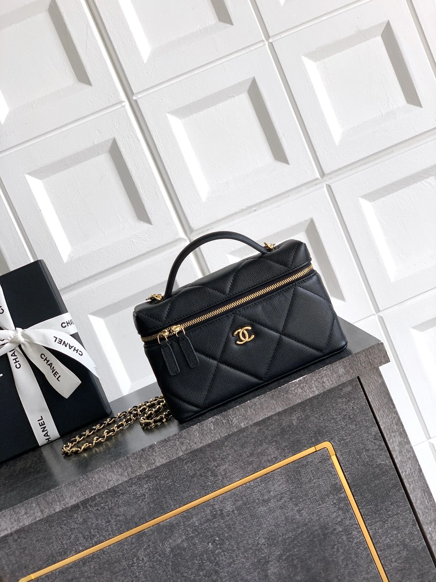 Классические Сумки Женские Chanel 18588853