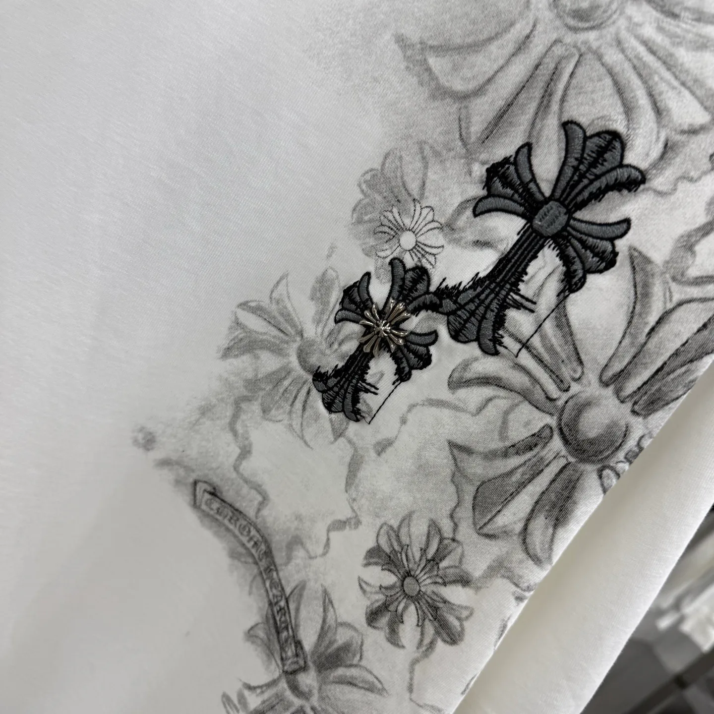 Men's T-Shirts CHROME HEARTS 18353222