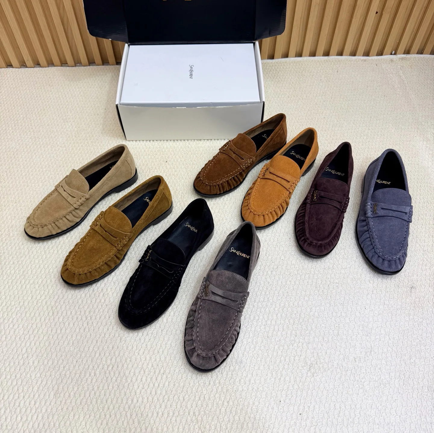 Women's Loafers And Moccasins SAINT LAURENT 17981701