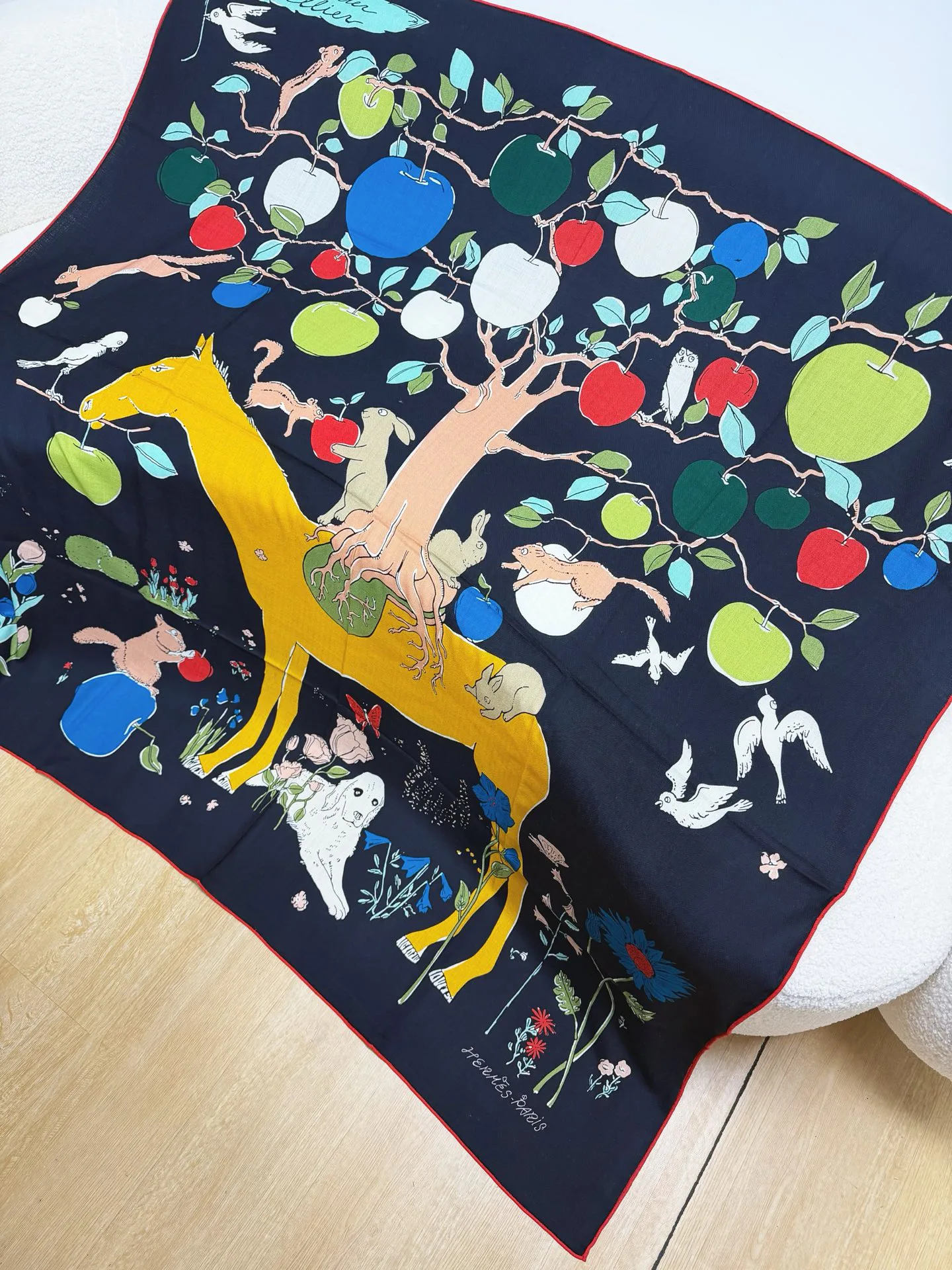 Silk Scarves HERMES 18222450