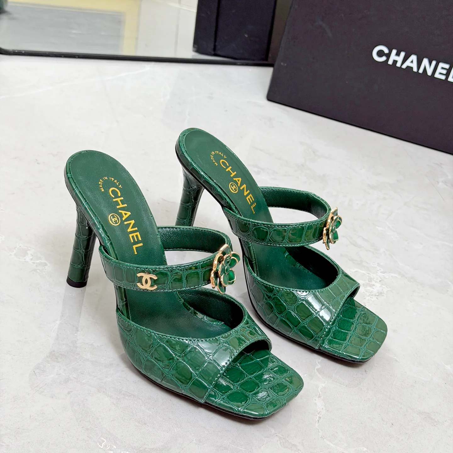 Women's Open-Toe Sandals CHANEL 17335031