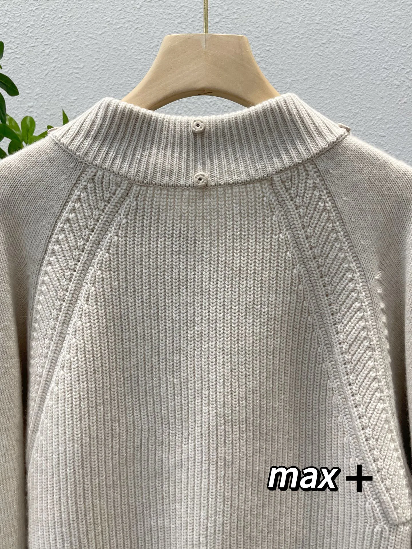 Women's Jumpers And Sweaters LORO PIANA 18187467