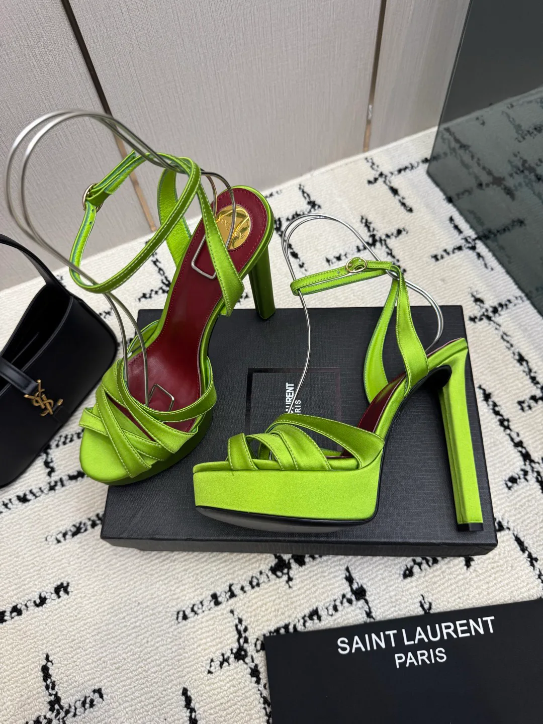 Women's Open-Toe Sandals SAINT LAURENT 18049027