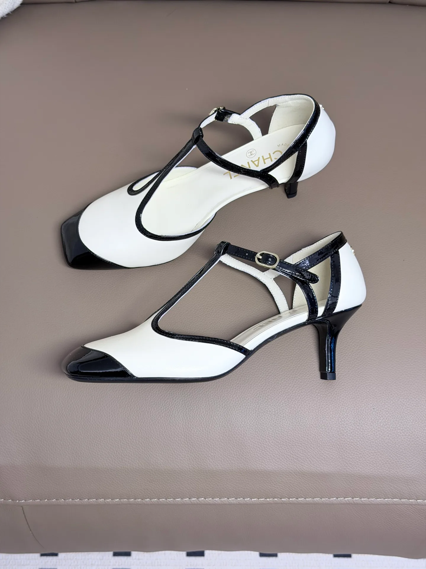 Women's Open-Toe Sandals CHANEL 17851003