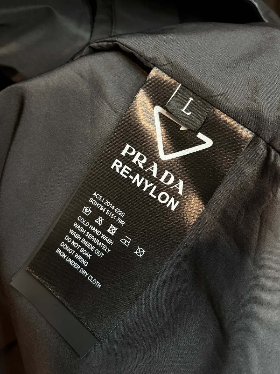 Men's Jackets And Down Jackets PRADA 18199465