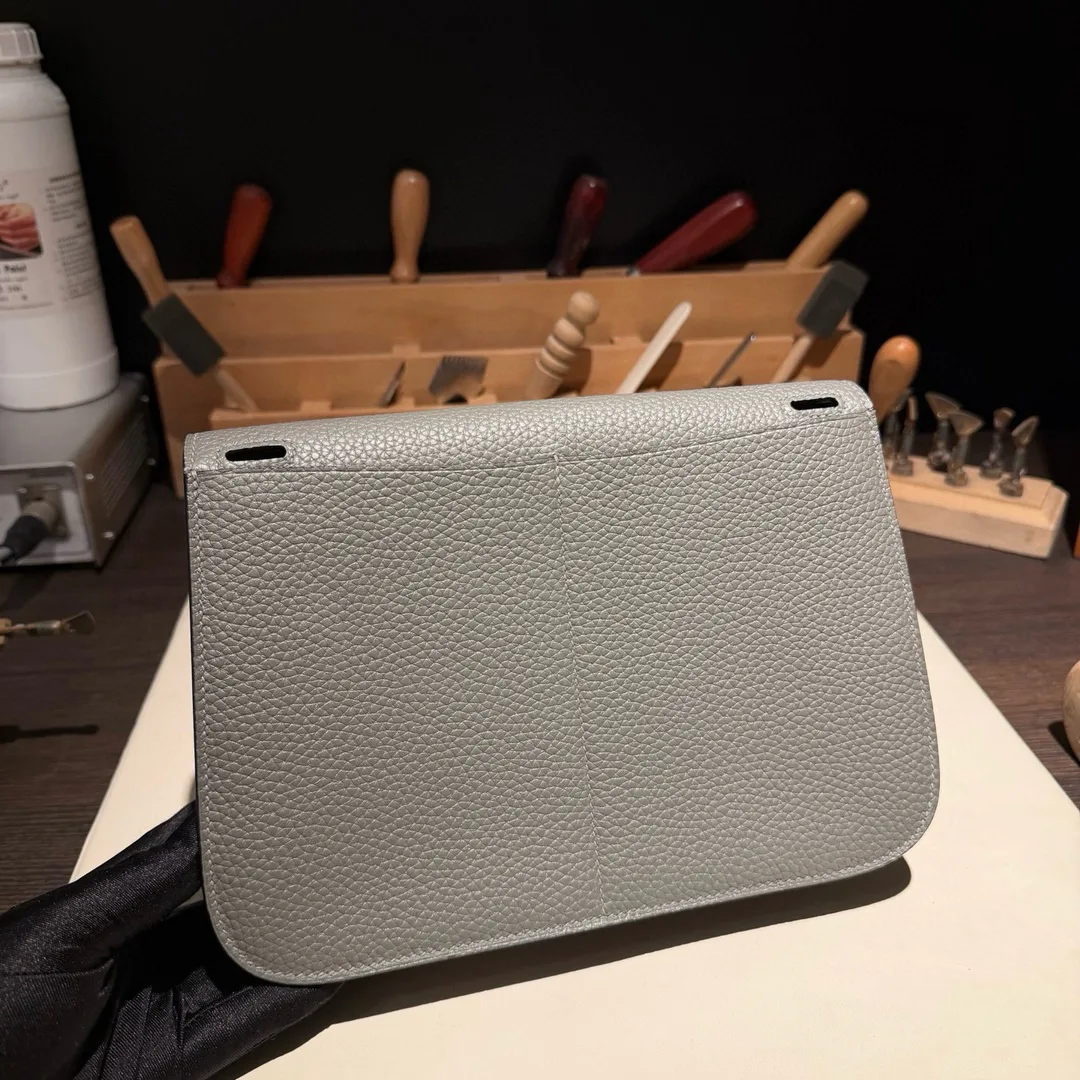 Women's Classic Handbags HERMES 17822145