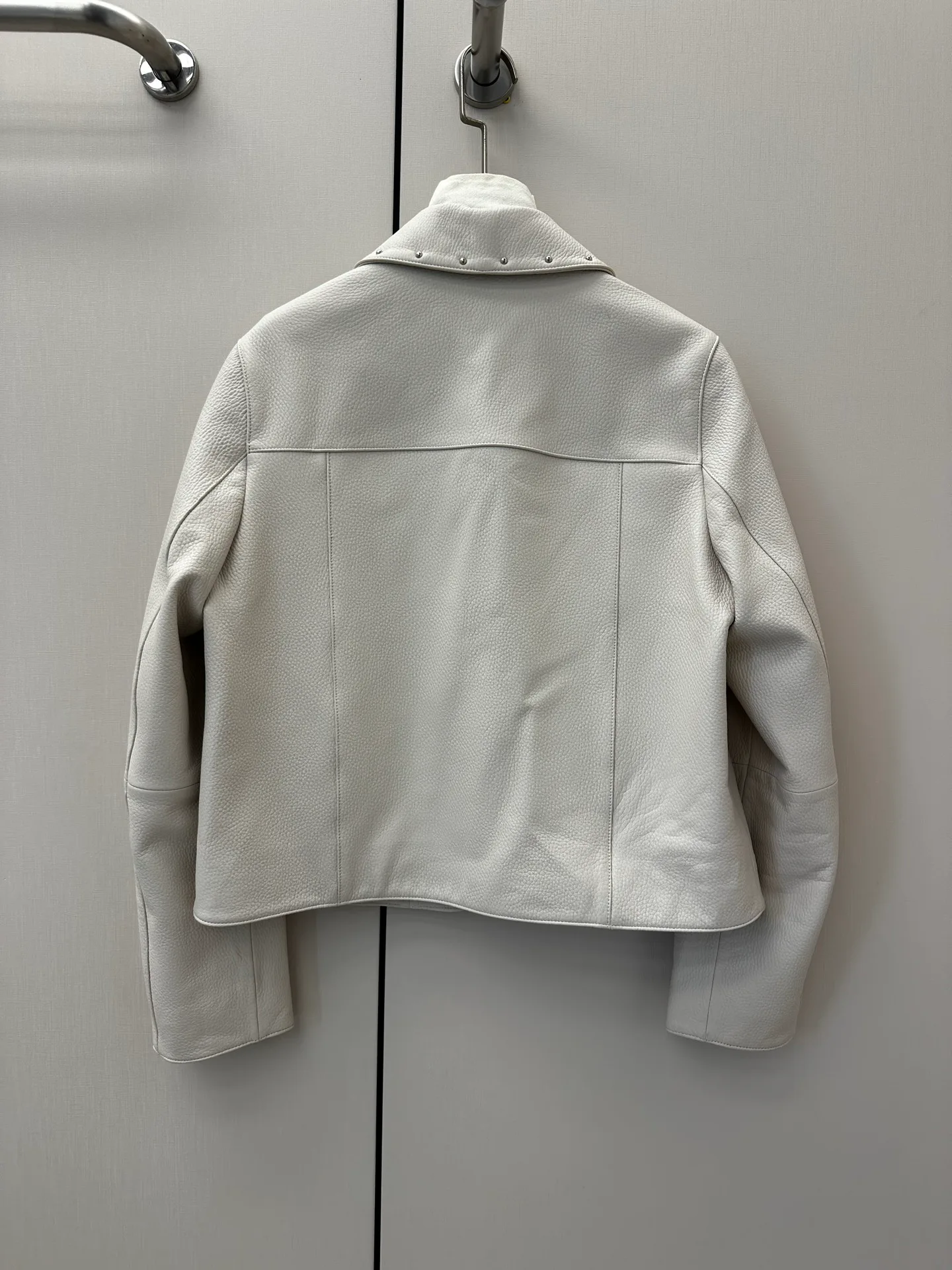 Women's Leather Jackets And Sheepskin Coats HERMES 17417259