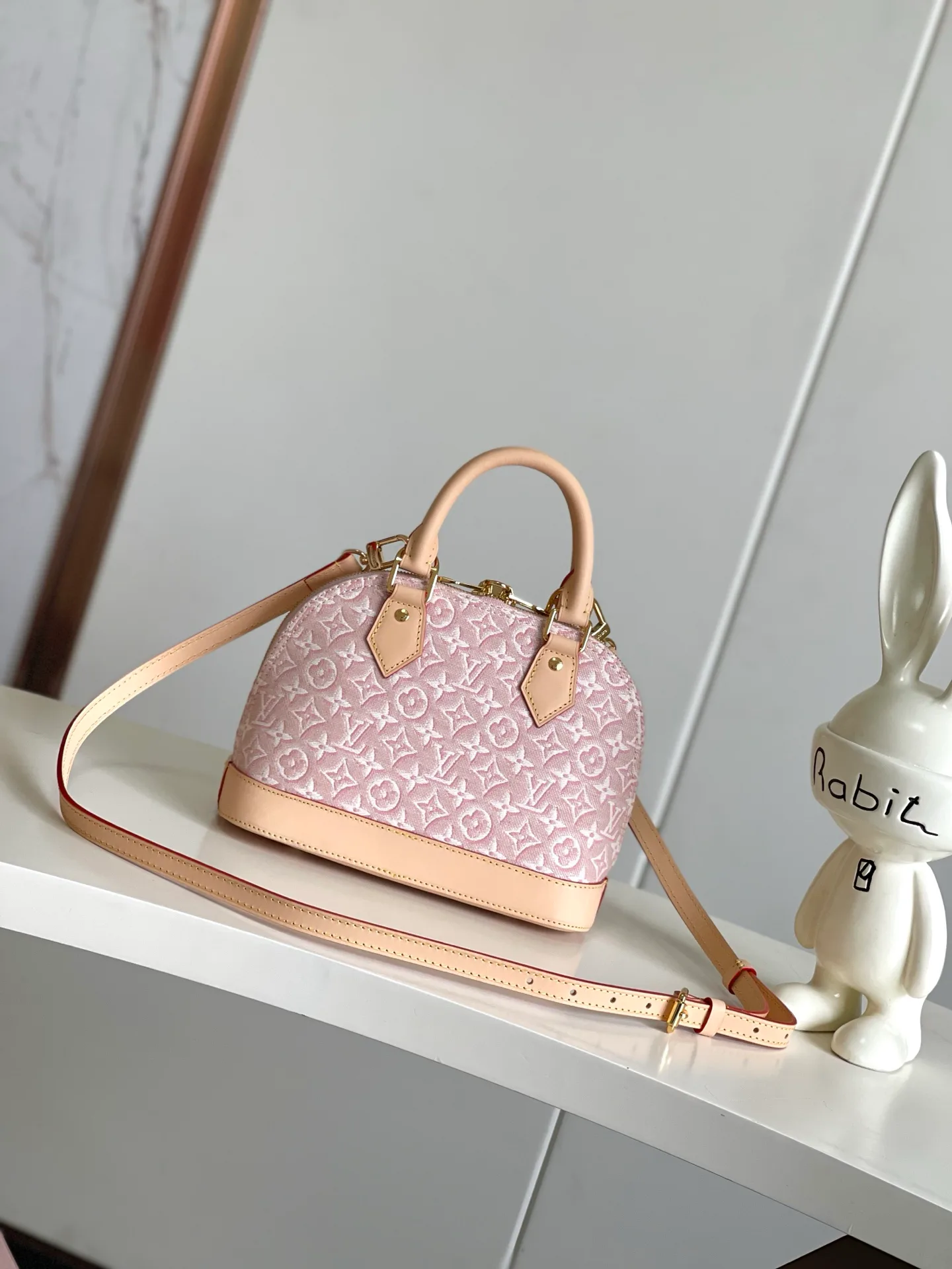 Women's Classic Handbags LOUIS VUITTON 18170463