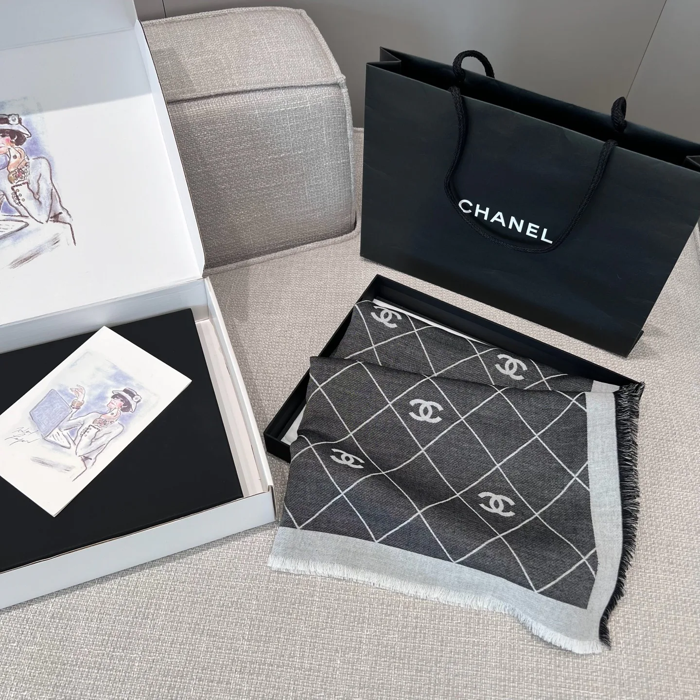 Scarves CHANEL 17913686