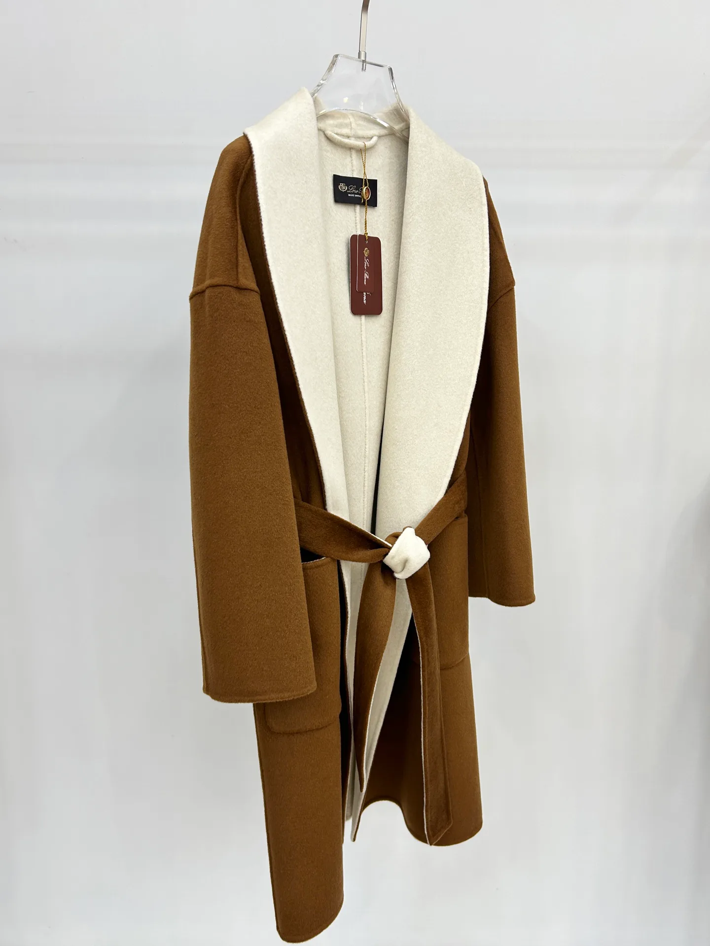 Women's Coats LORO PIANA 18399769