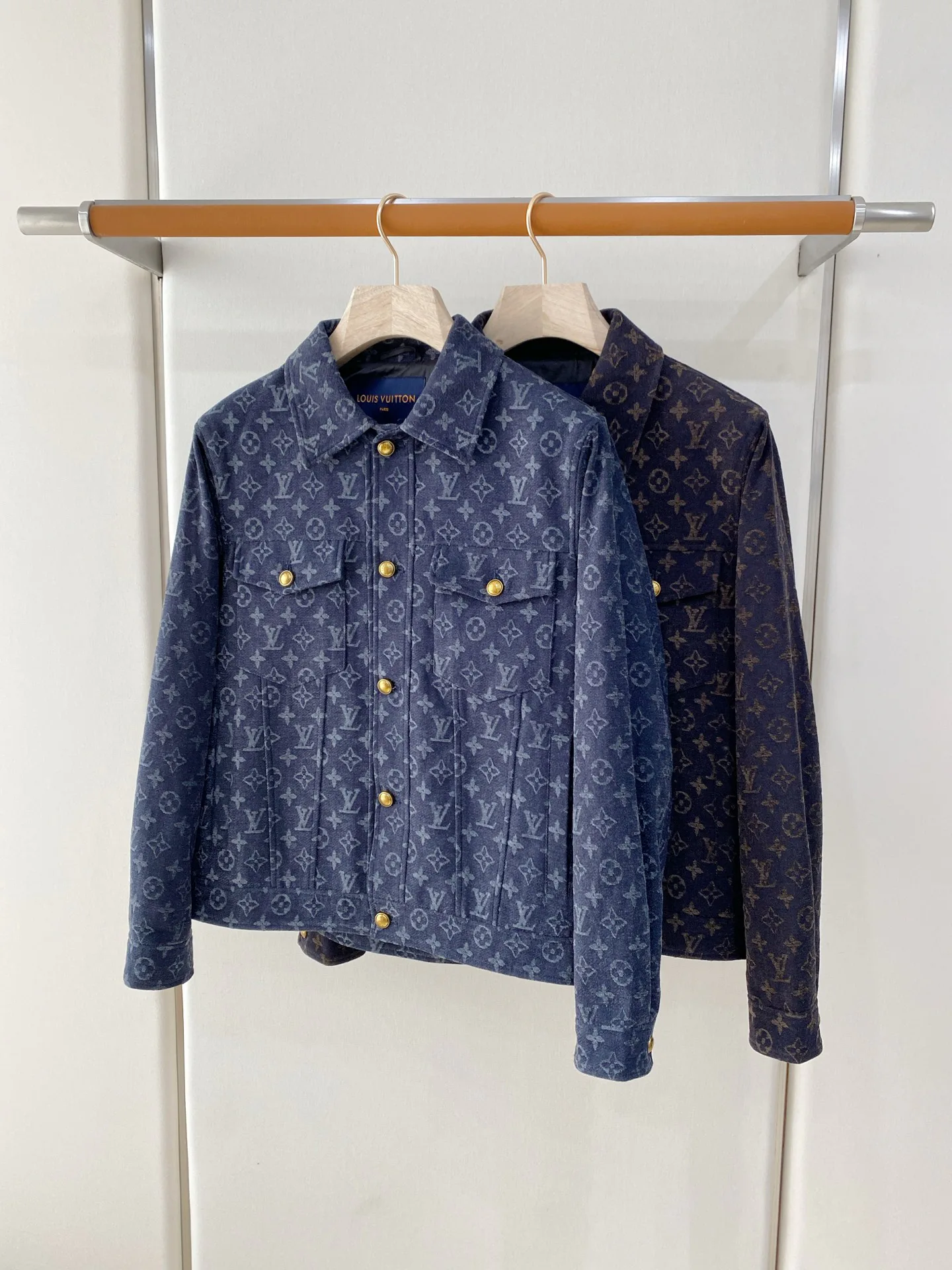 Куртки И Пуховики Мужские Louis Vuitton 18596358