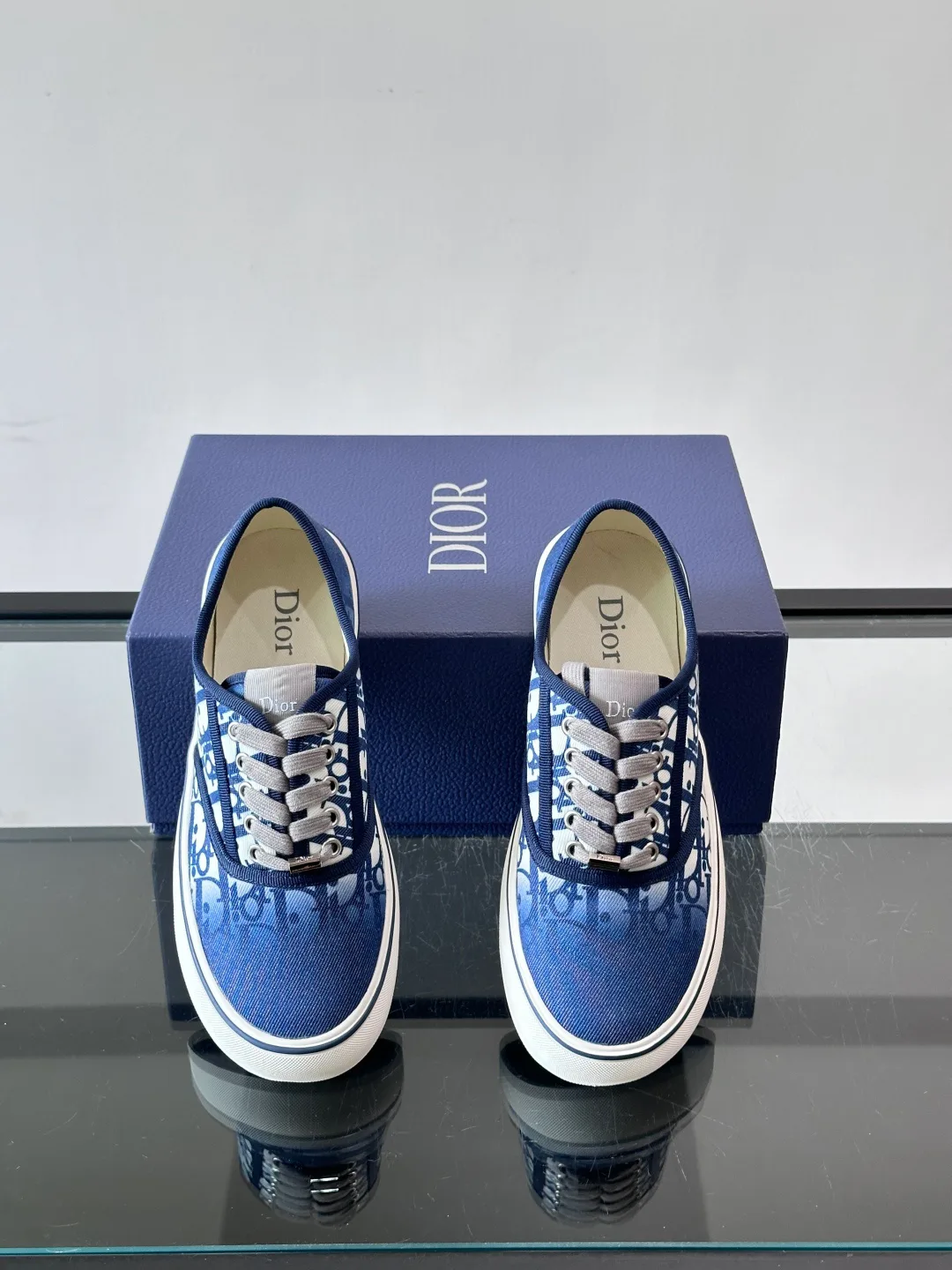 Women's Sneakers CHRISTIAN DIOR 17649811