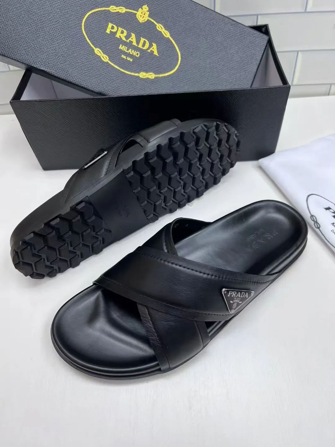 Men's Flip-Flops PRADA 17037955