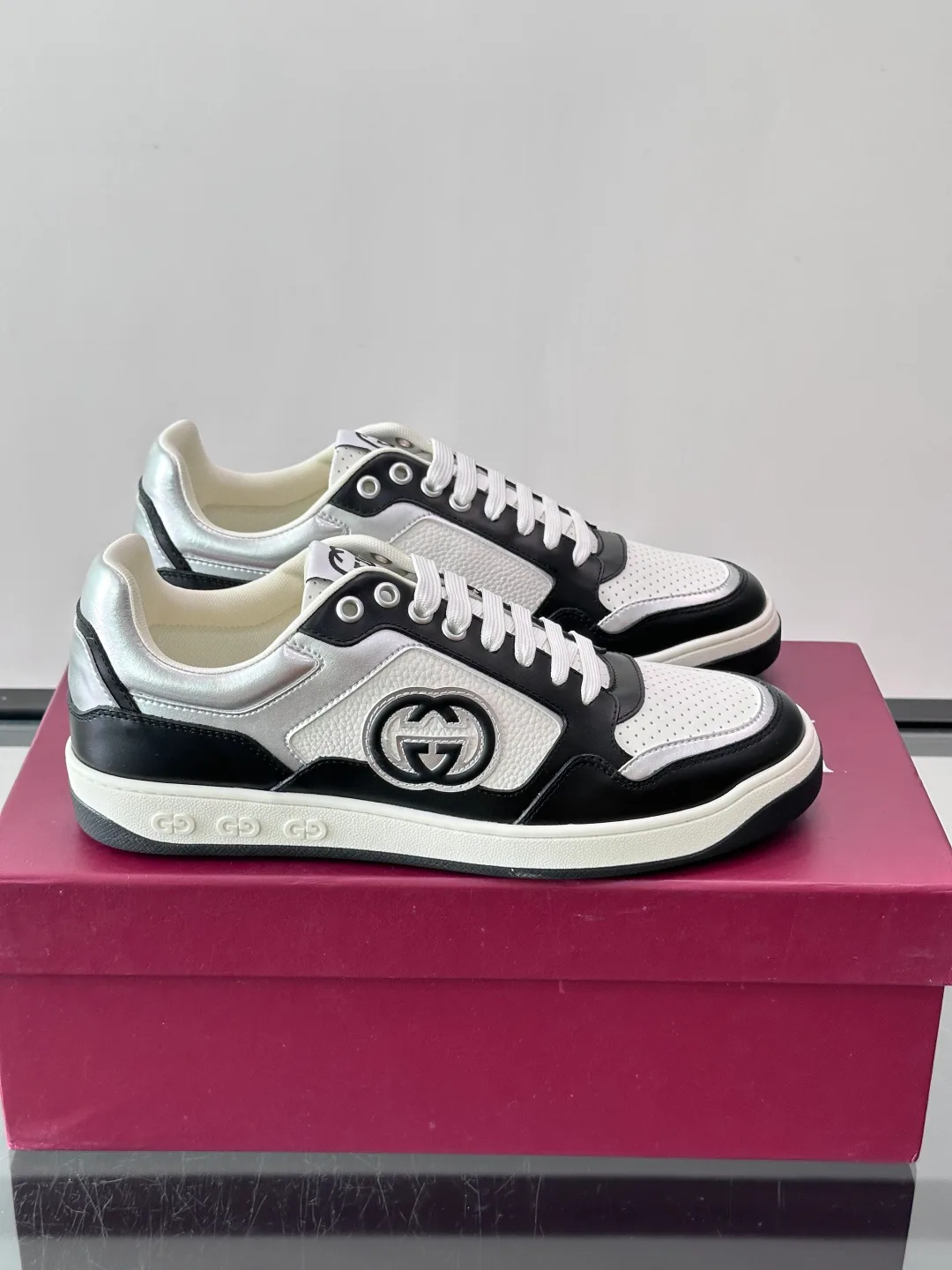 Men's Sneakers GUCCI 18102705