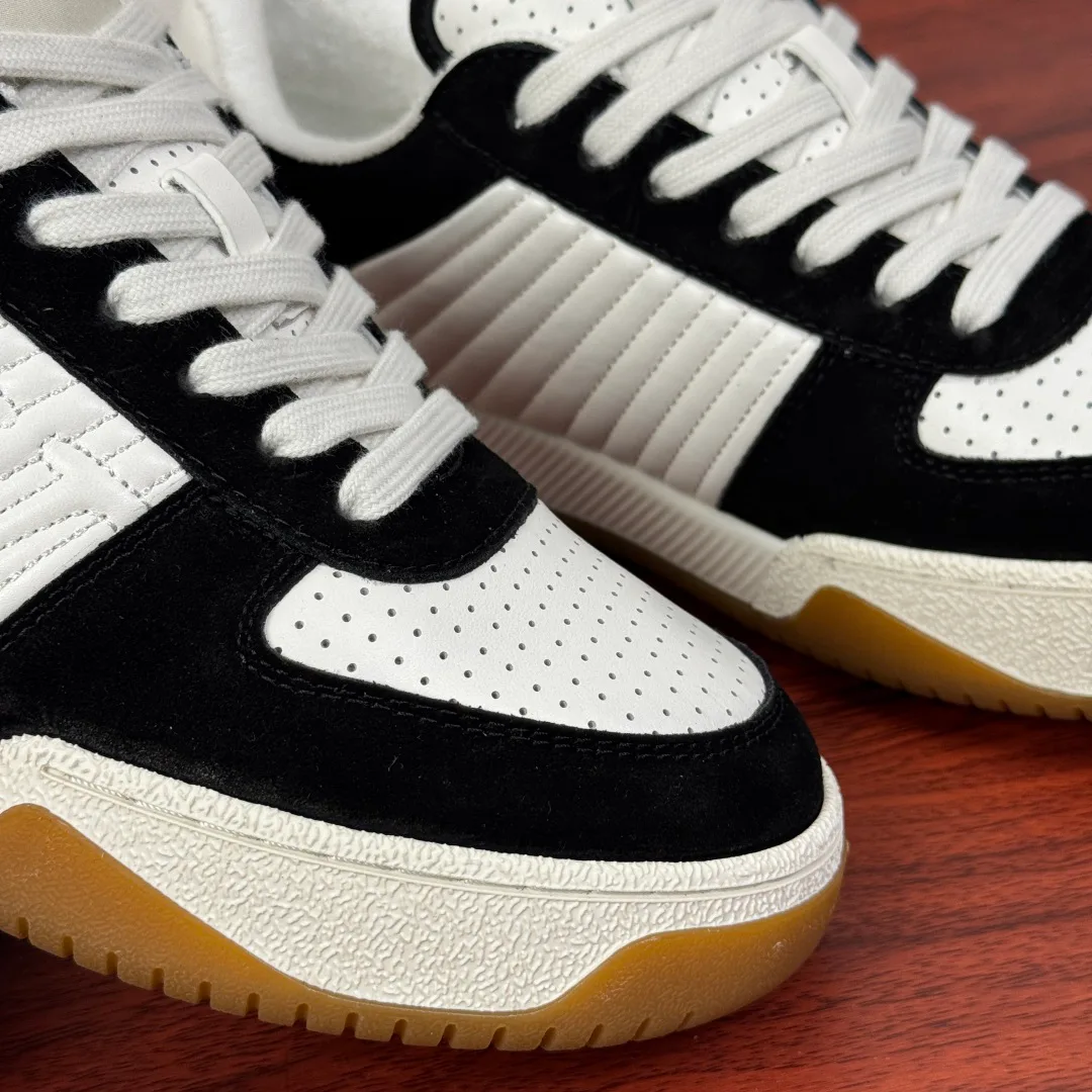 Men's Sneakers VALENTINO 18243516