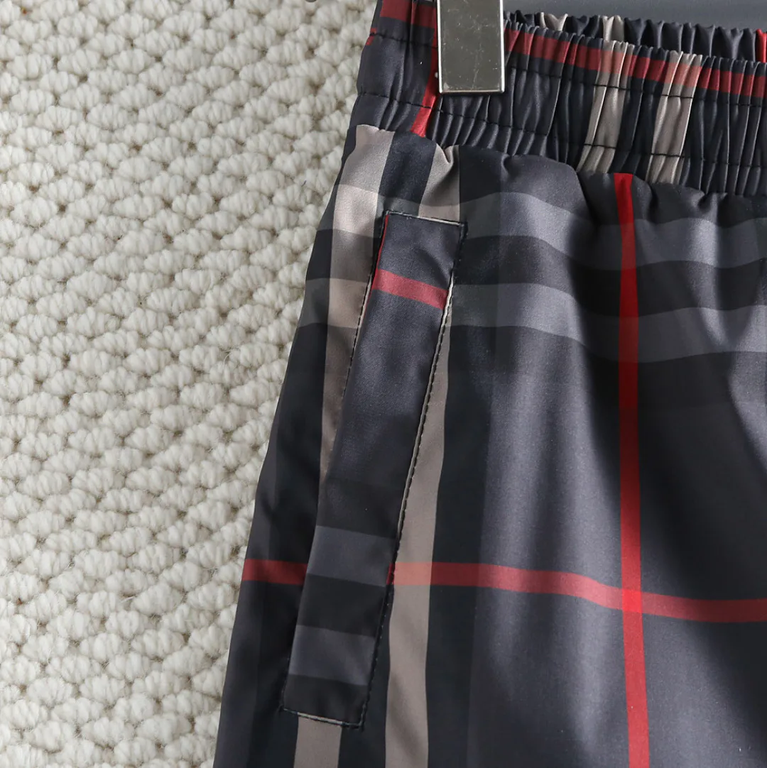 Men's Shorts BURBERRY 18000496