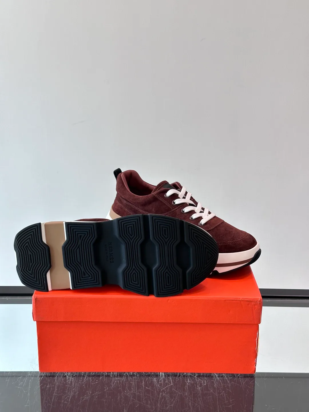 Men's Sneakers HERMES 18500620