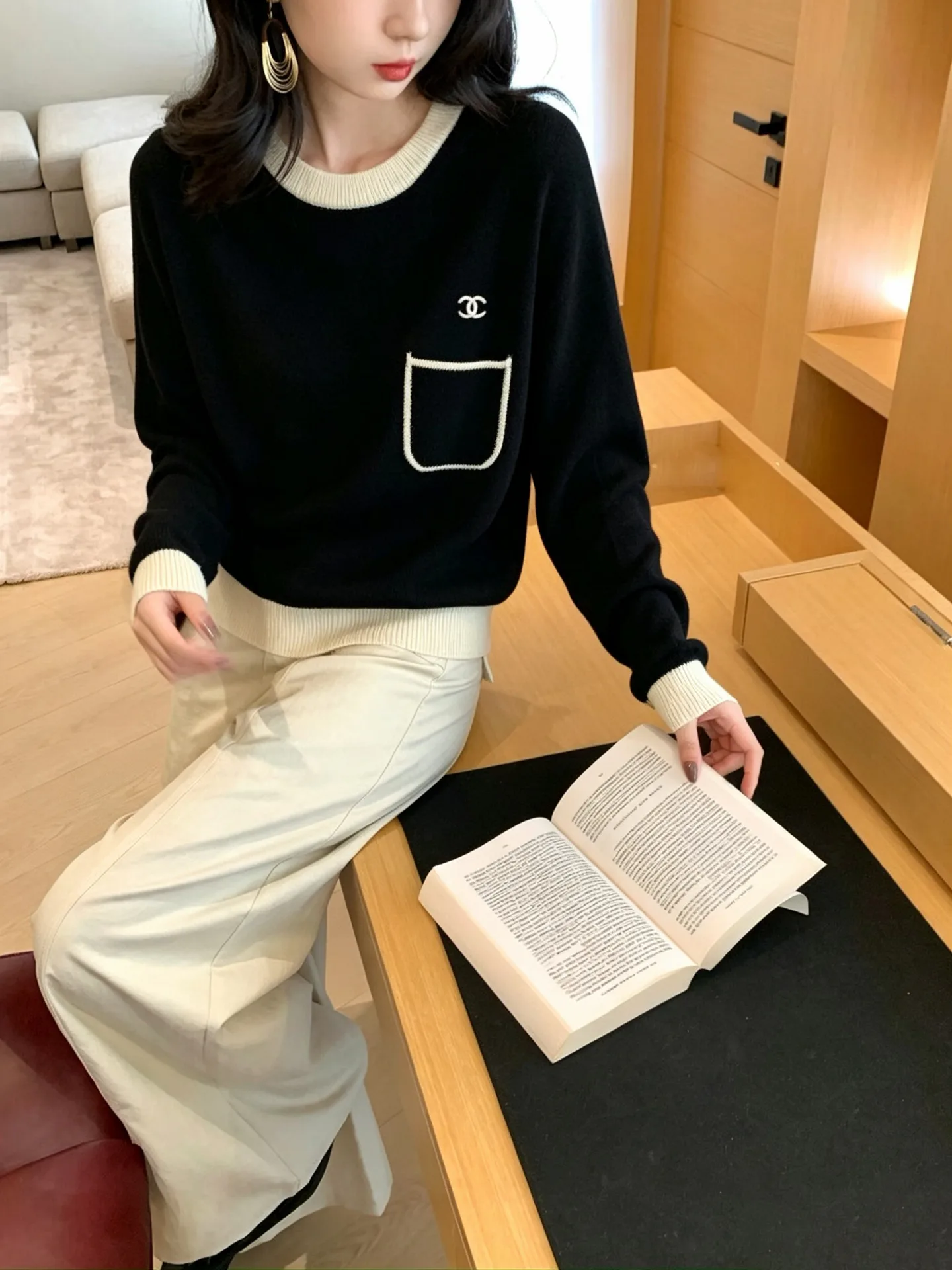 Women's Jumpers And Sweaters CHANEL 17837541